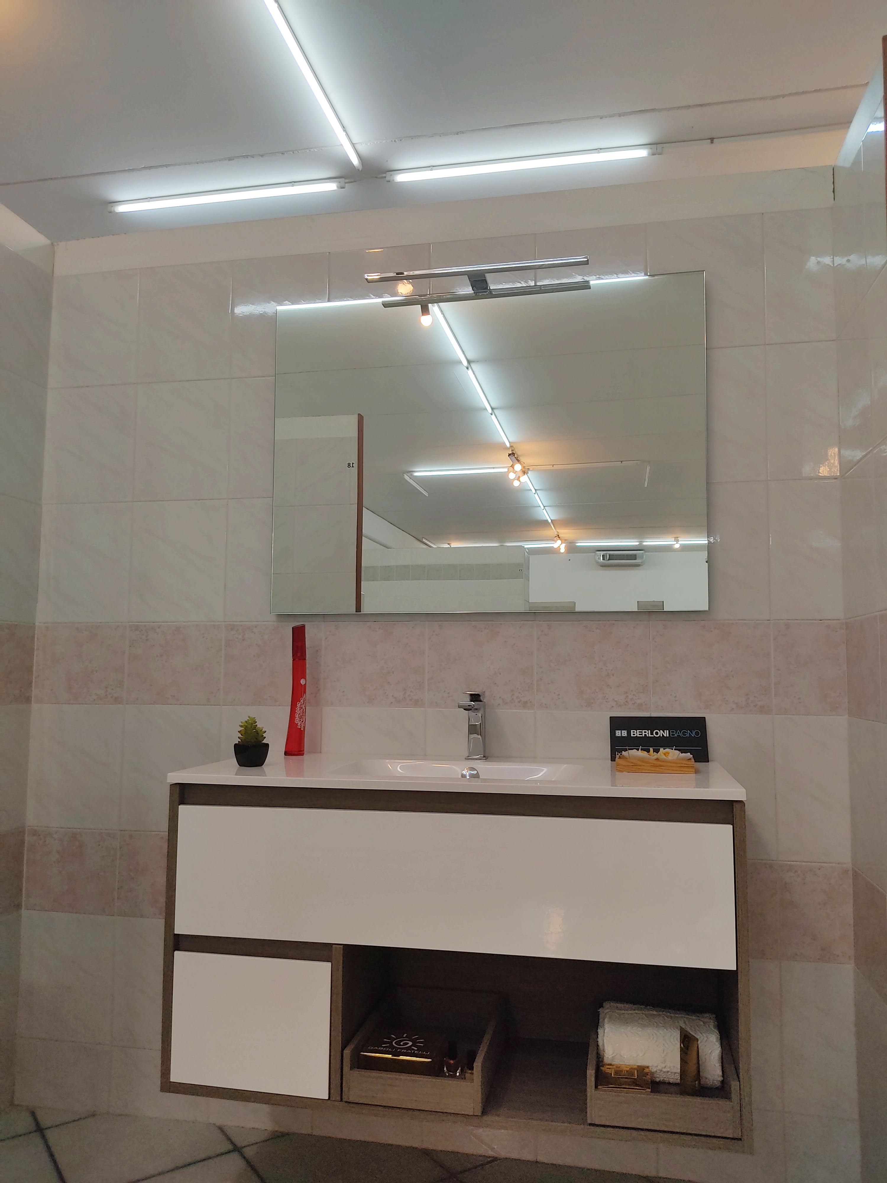 MOBILI BAGNO